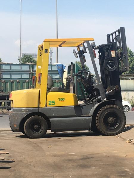 BÁN HOẶC CHO THUÊ XE NÂNG DẦU BÁN HOẶC CHO THUÊ XE NÂNG DẦU