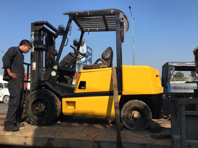 CHO THUÊ XE NÂNG DẦU CHO THUÊ XE NÂNG DẦU