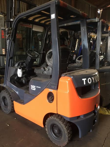 CHO THUÊ XE NÂNG GIÁ RẺ CHO THUÊ XE NÂNG GIÁ RẺ