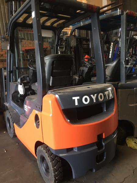 XE NÂNG TOYOTA XE NÂNG TOYOTA